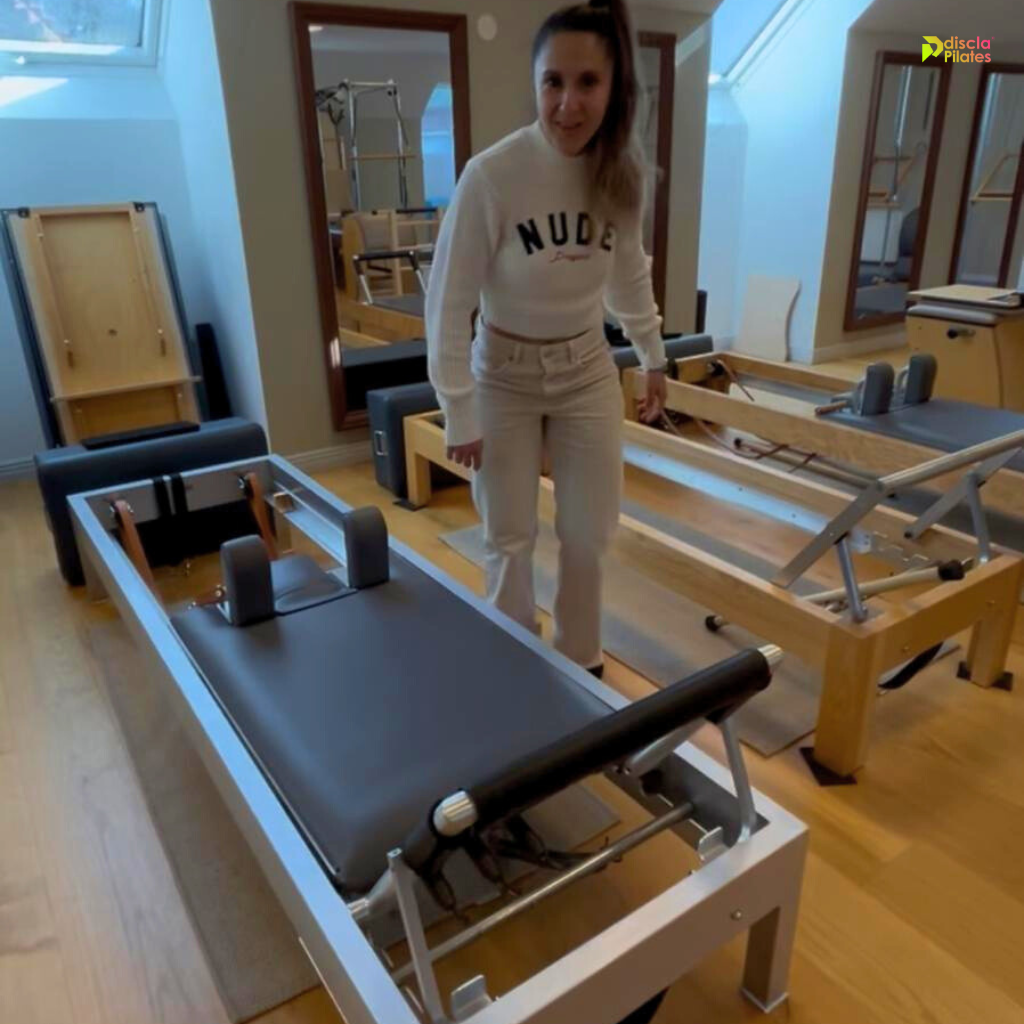 En una visita a la fábrica de reformers clásicos en Suecia, de donde es nuestro proveedor.