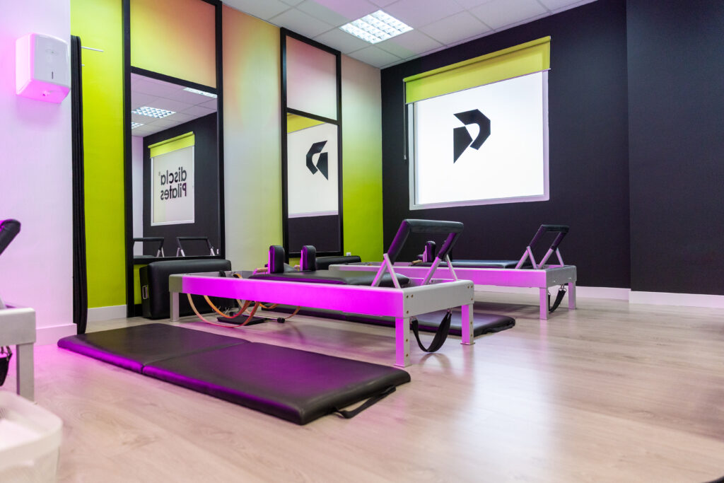 Sala de entrenamiento en Discla Pilates