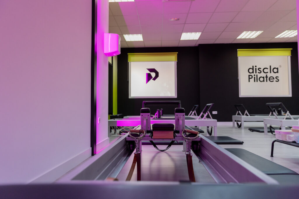altura techo pilates reformer